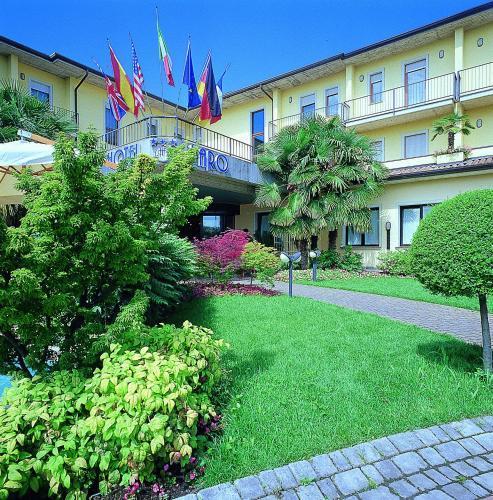 Hotel Faro Montichiari Exterior photo